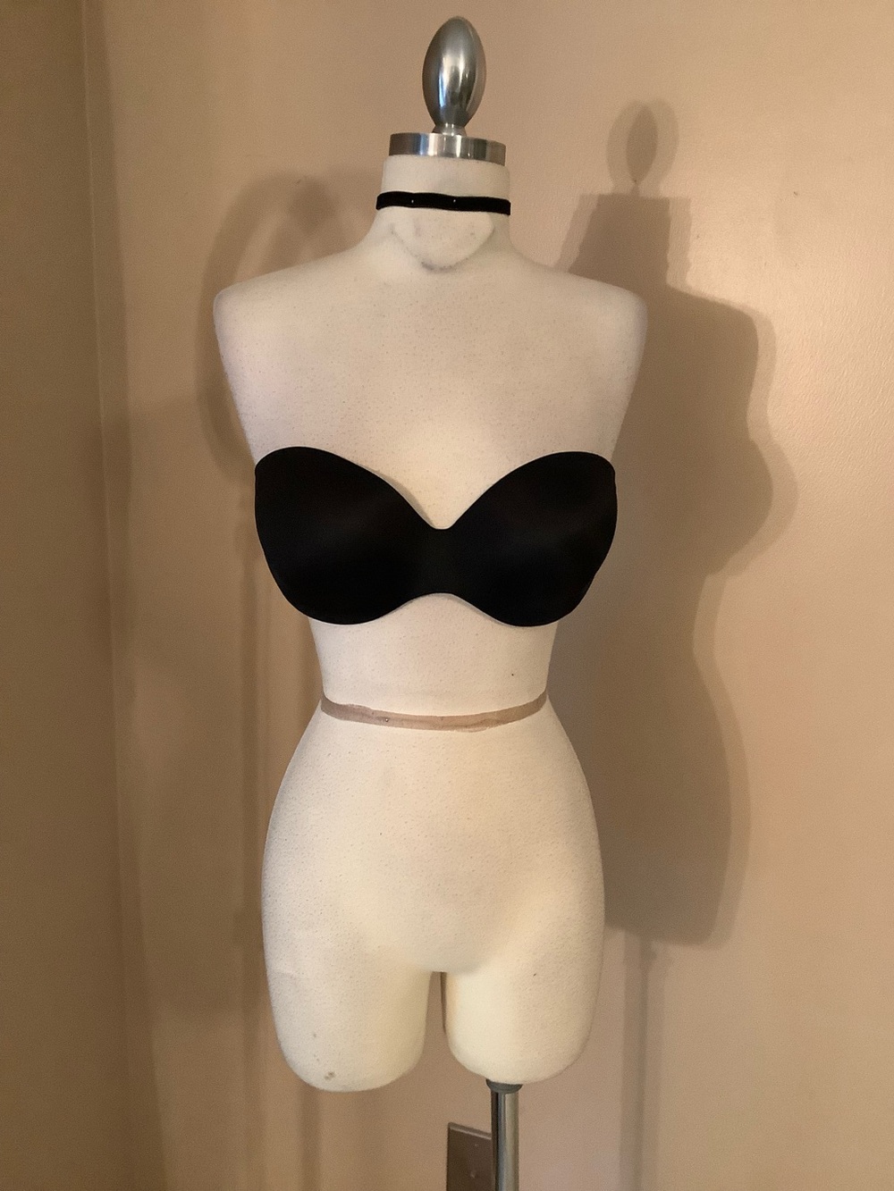 Warners 34B Black Strapless Push-Up Bra Padded with Underwire